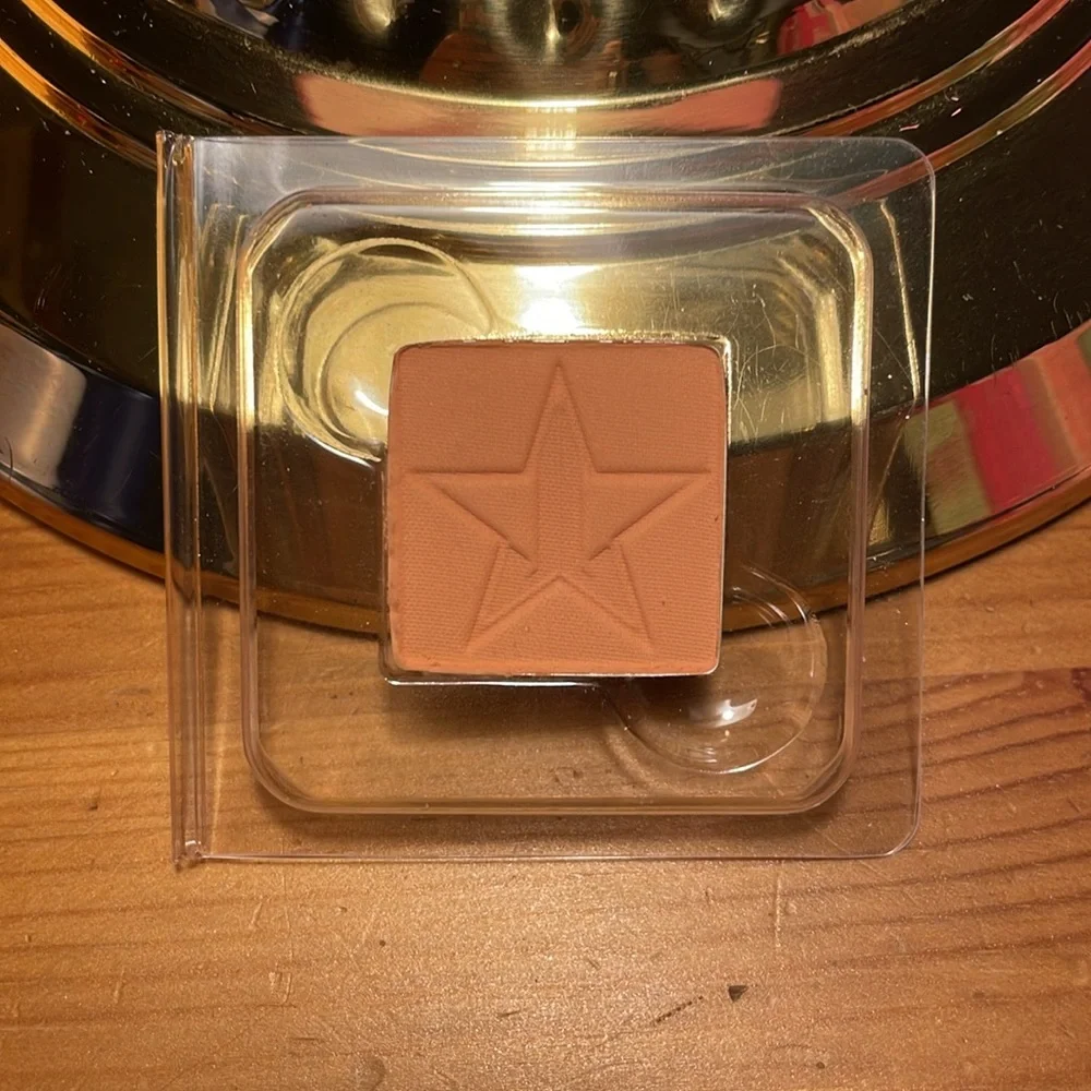 Eyeshadow Artistry Single by JEFFREE STAR COSMETICS in Cone NWT